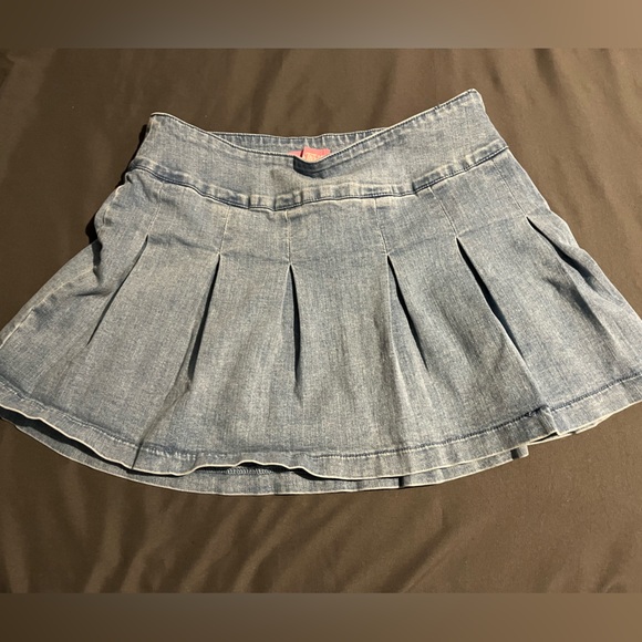 Sugar Thrillz Dresses & Skirts - Women jean skirt size Medium